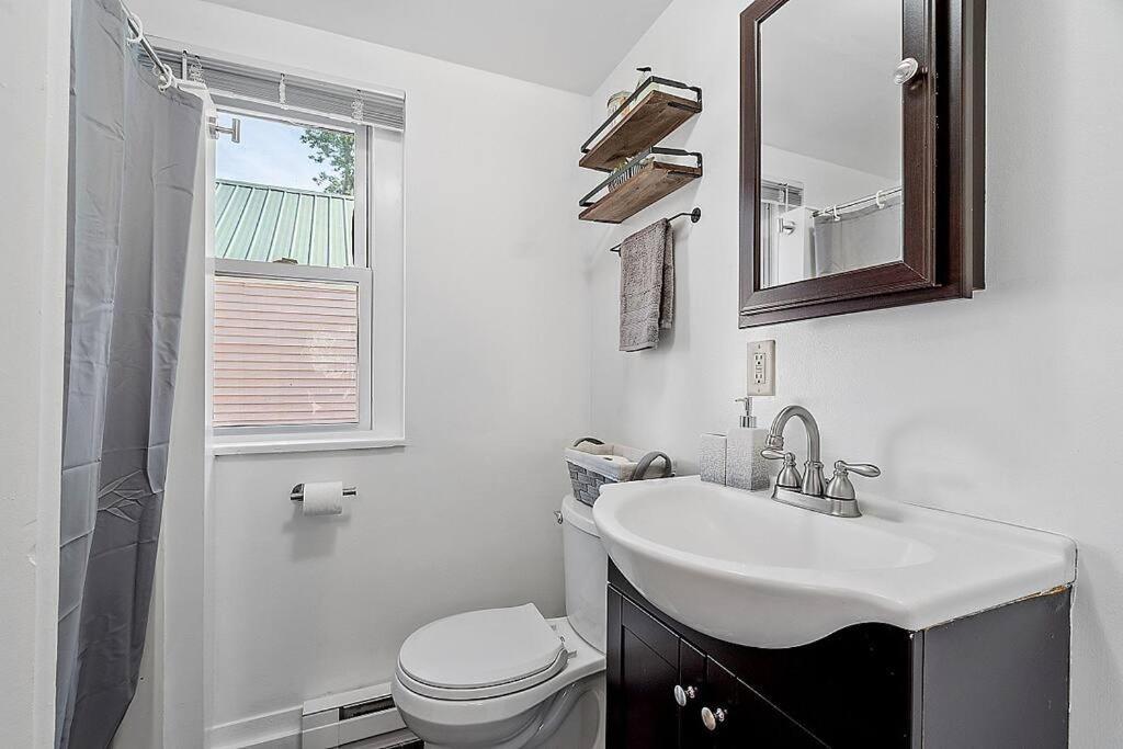 New!! Lovely Unit W/ Private Hot Tub And Patio! 라코니아 외부 사진