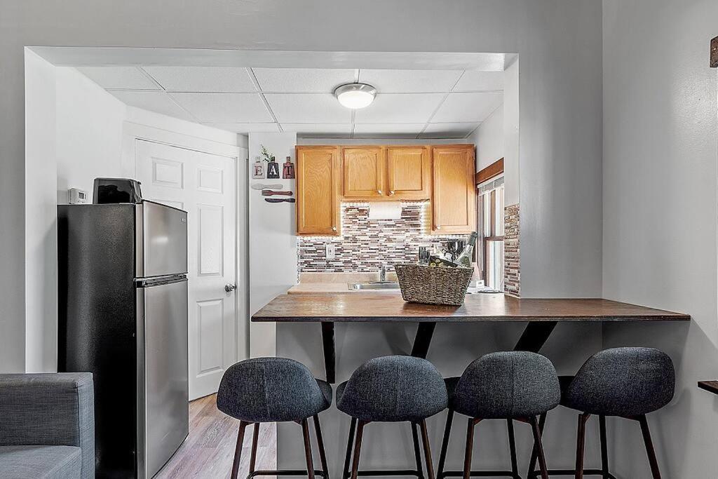 New!! Lovely Unit W/ Private Hot Tub And Patio! 라코니아 외부 사진