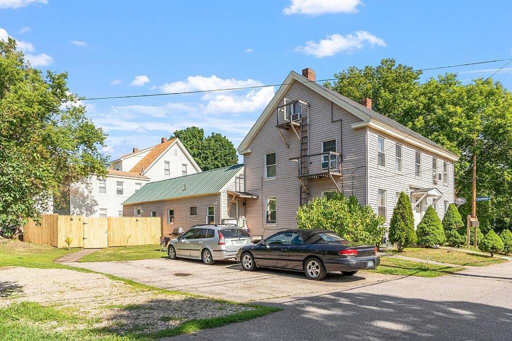 New!! Lovely Unit W/ Private Hot Tub And Patio! 라코니아 외부 사진